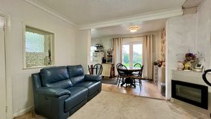 Photo 8- click for photo gallery